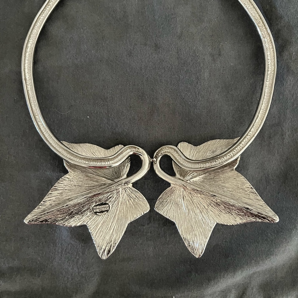 Alexander McQueen Choker Necklace - Picture 8 of 16